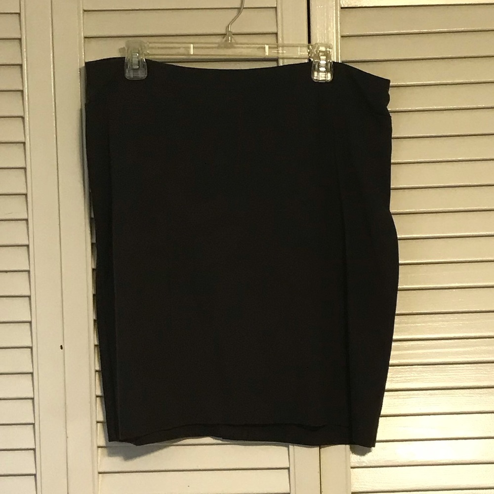 J. Jill Classic Black Pencil Skirt